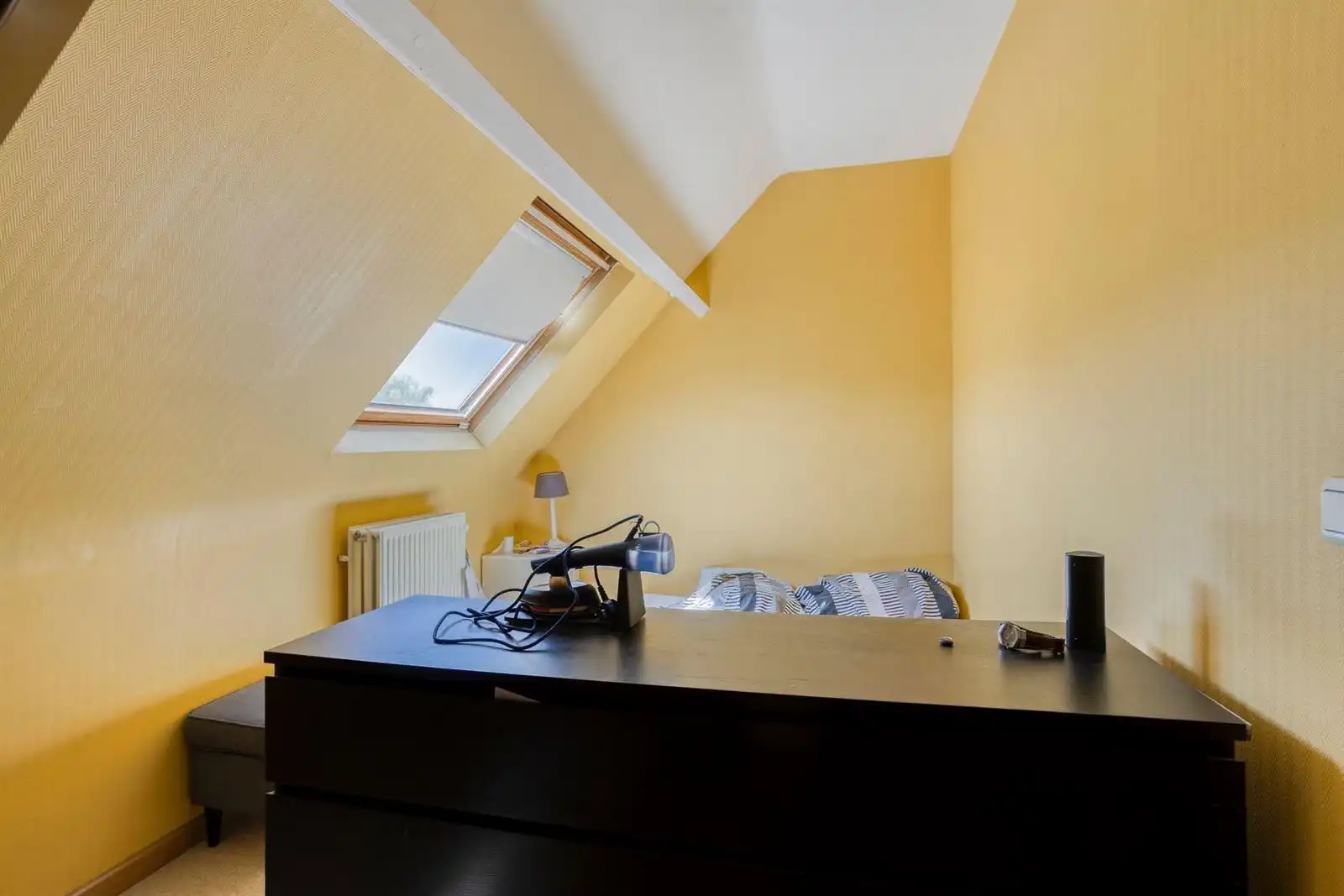 Ruime woning met 5 slaapkamers,tuin en garage foto 34