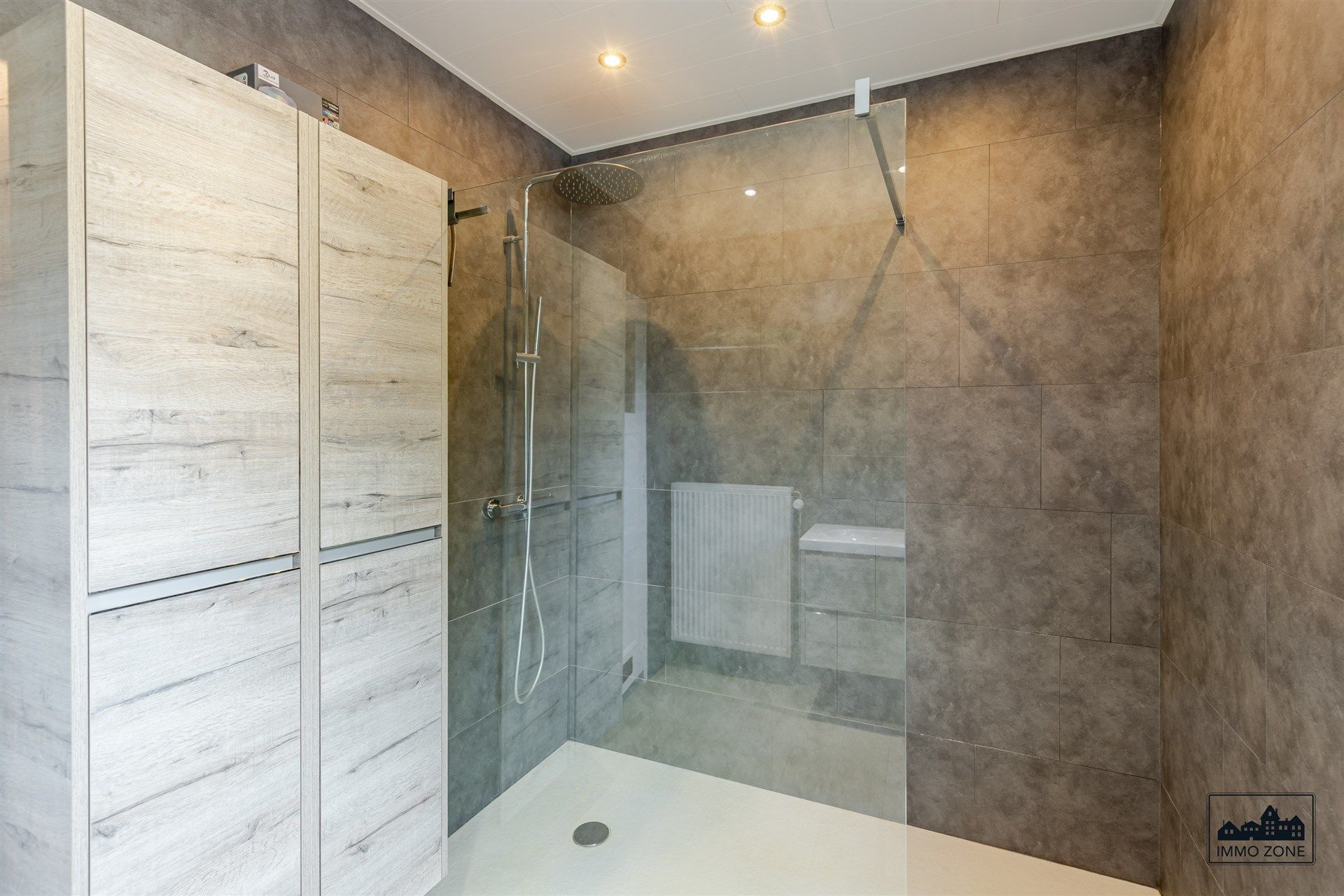 Instapklare, gerenoveerde woning in centrum Hamme. foto 12