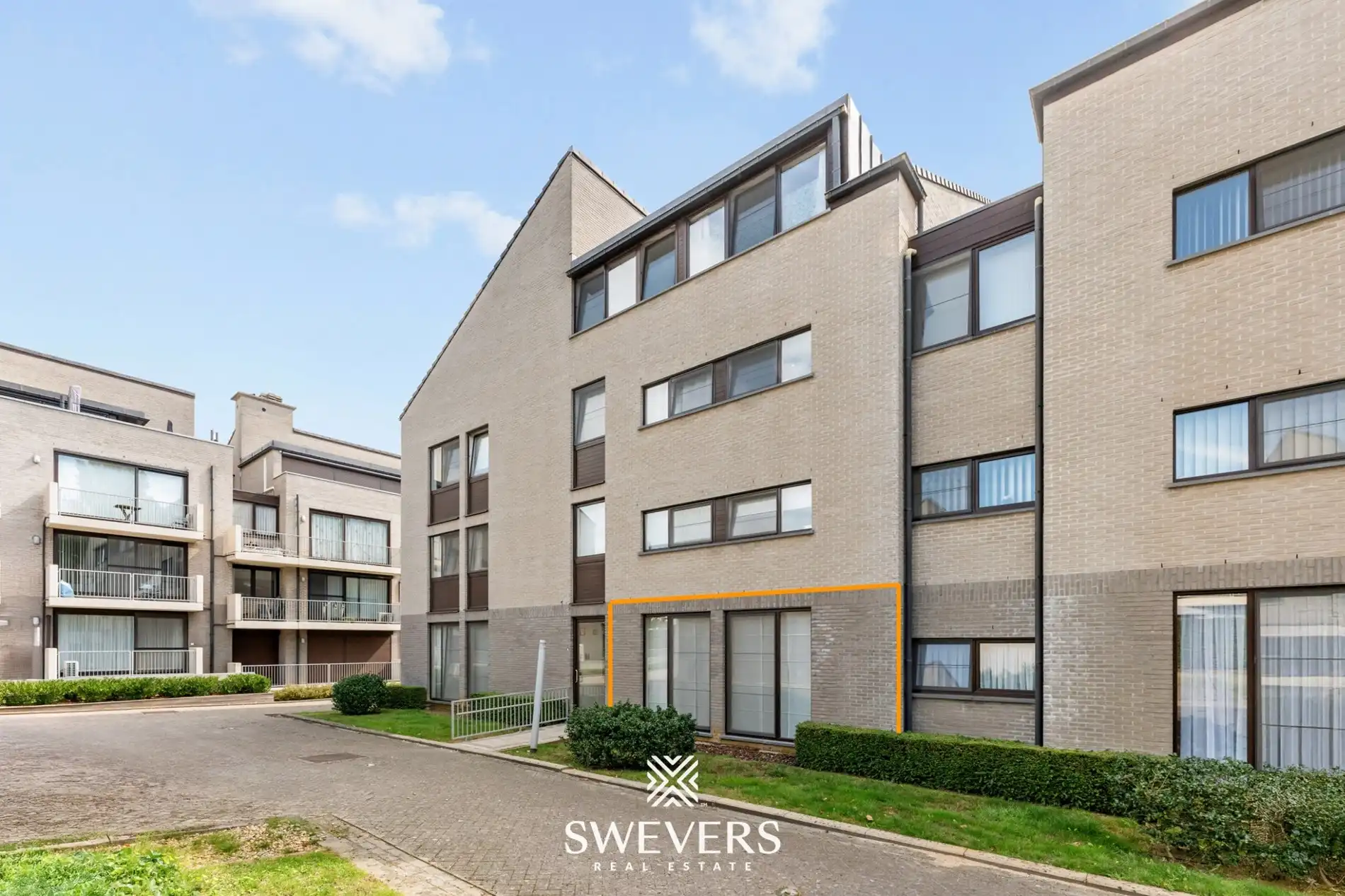 2-slaapkamerappartement met terras, autostaanplaats en berging foto 28
