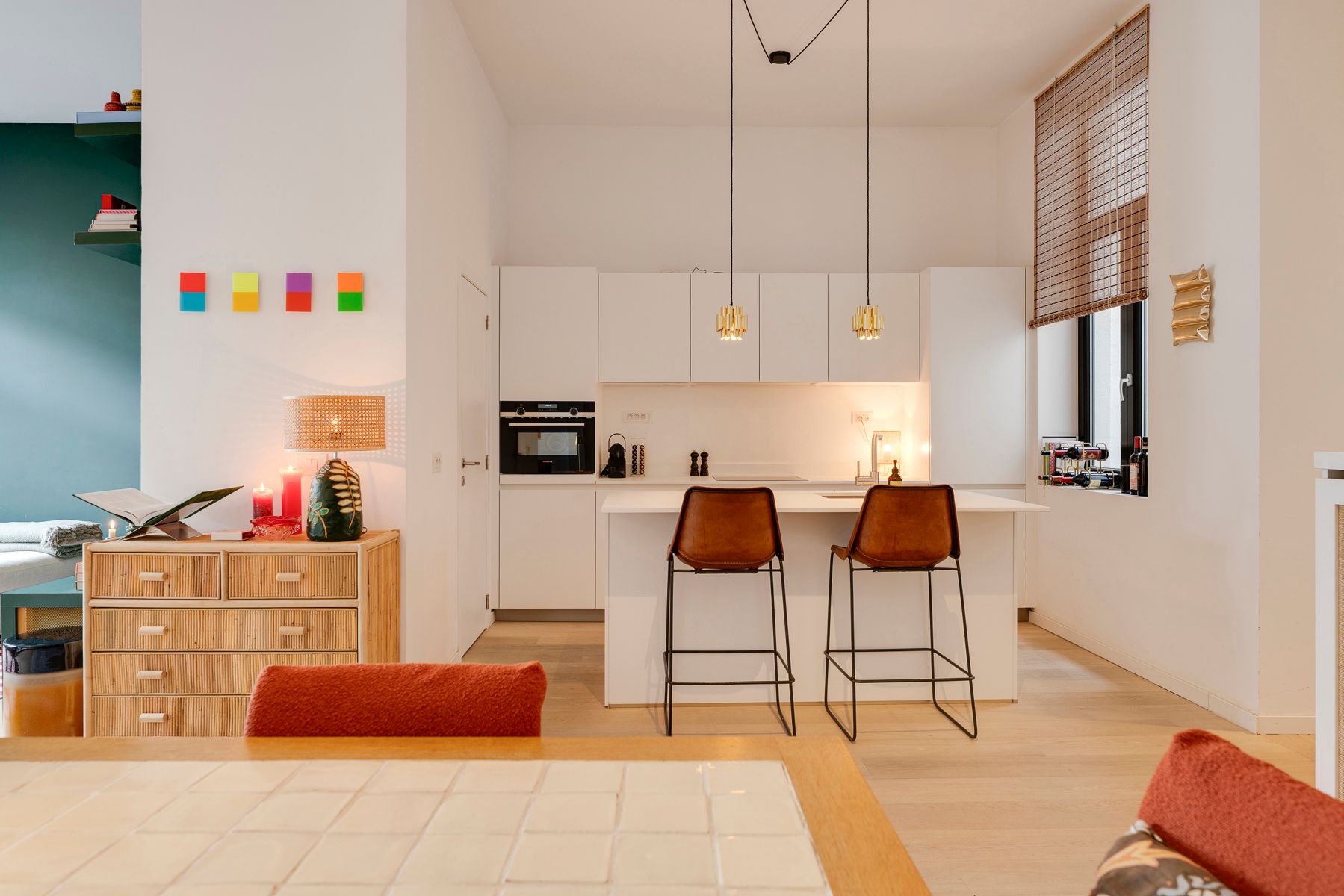 Lichtrijk, trendy appartement in gerenoveerd herenhuis foto 7