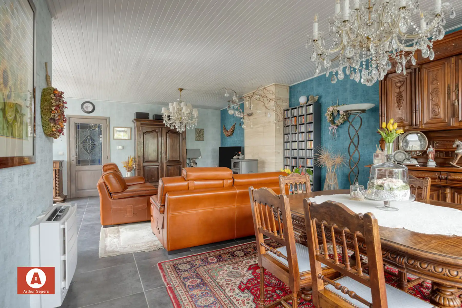 Ruime woning met 5 slpk en prachtige tuin op topligging foto 5