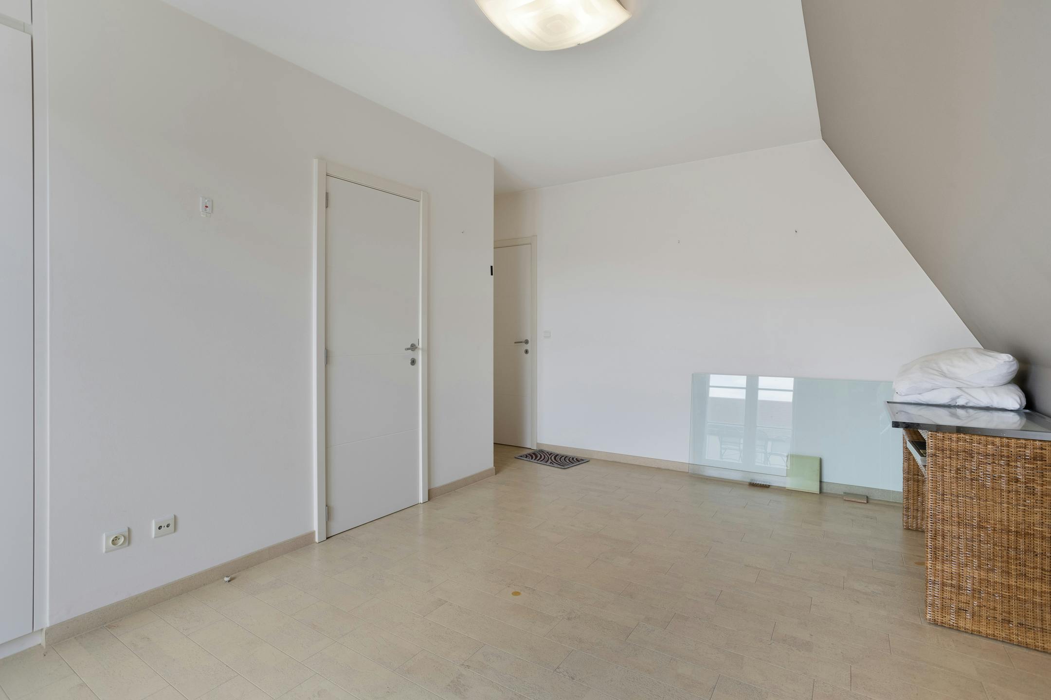 Penthouse met 3 slaapkamers en terras (67m²) vlakbij zee foto 15