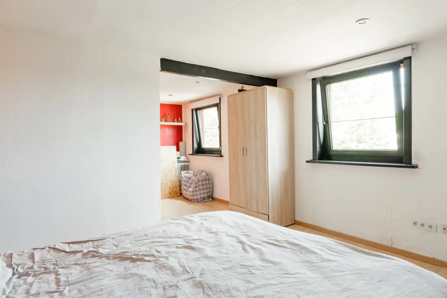 Ruime woning in een mooie omgeving, vlak bij de Nederlandse grens foto 21