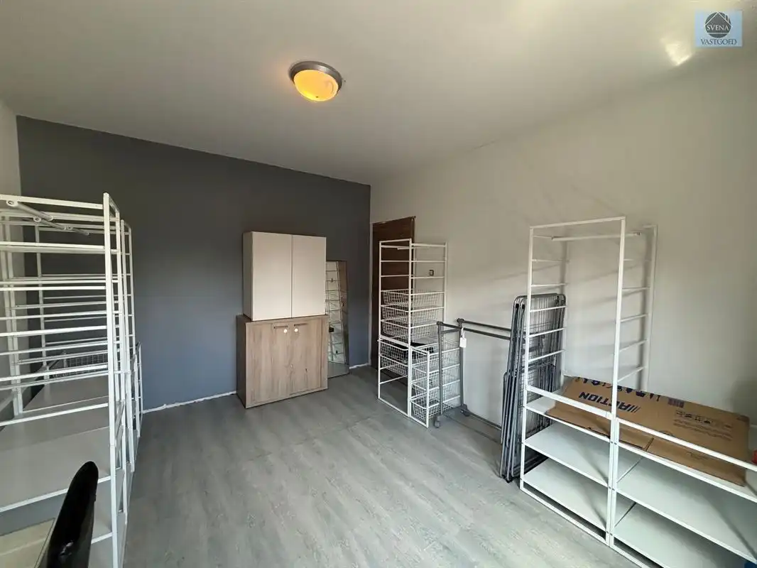 OP TE FRISSEN WONING MET 3 SLAAPKAMERS EN TUIN foto 6