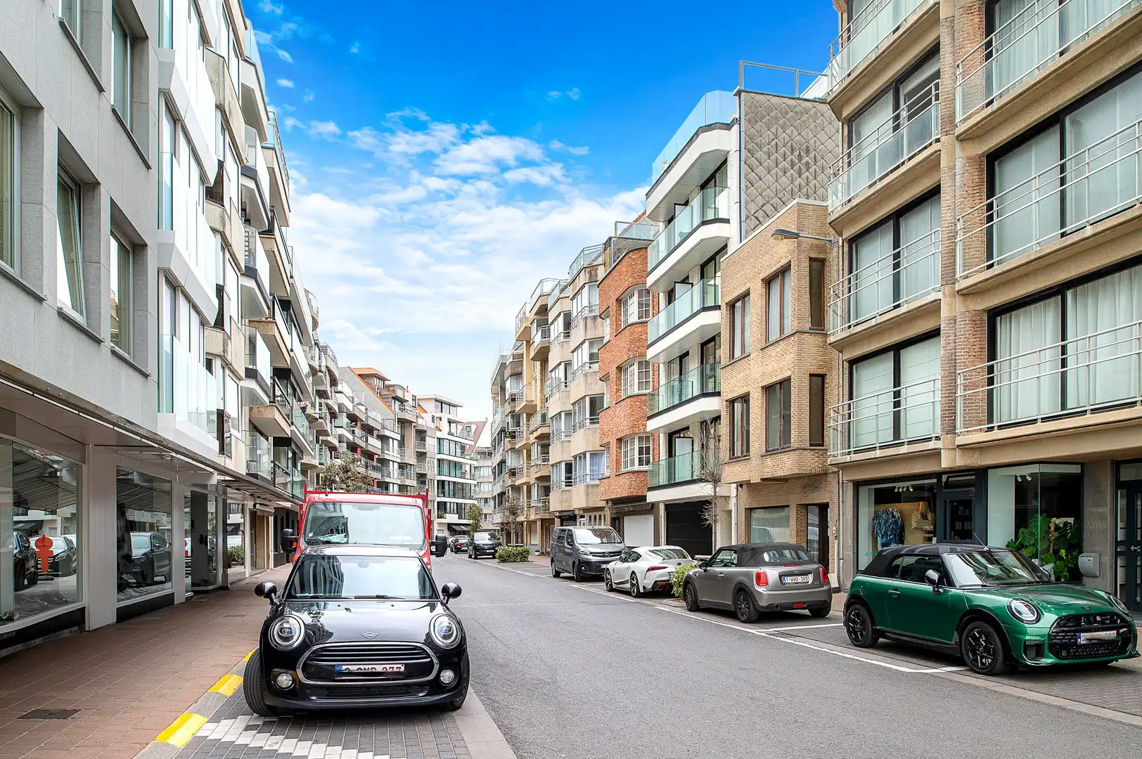Gerenoveerd appartement met 3 slaapkamers en zijdelings zeezicht. foto 20