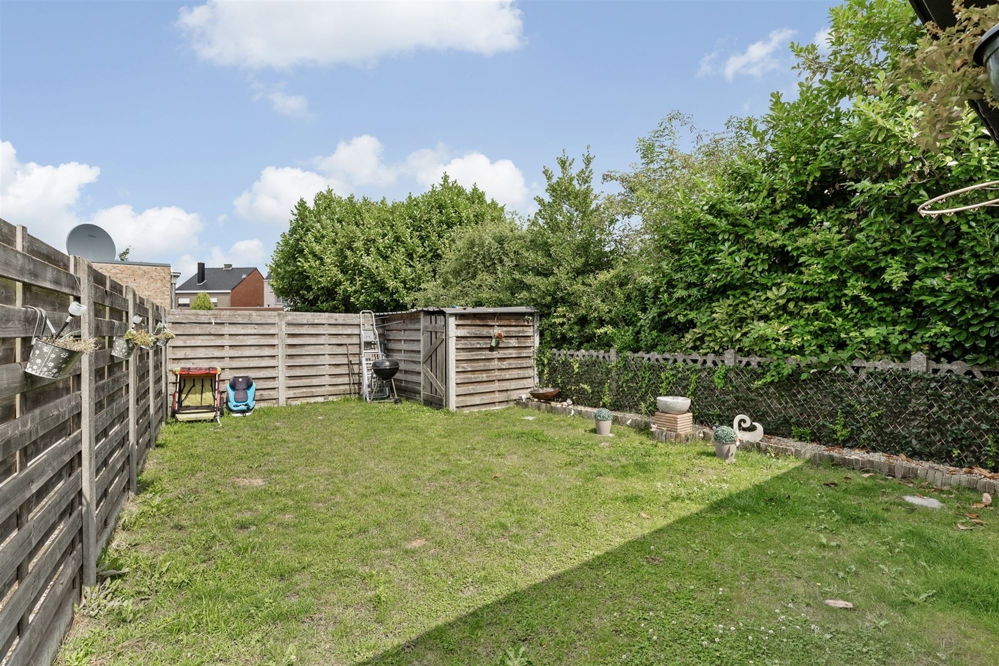 RUSTIG GELEGEN GELIJKVLOERS APPARTEMENT MET 3 SLAAPKAMERS MET OVERDEKT TERRAS EN TUIN TE LEOPOLDSBURG foto 22