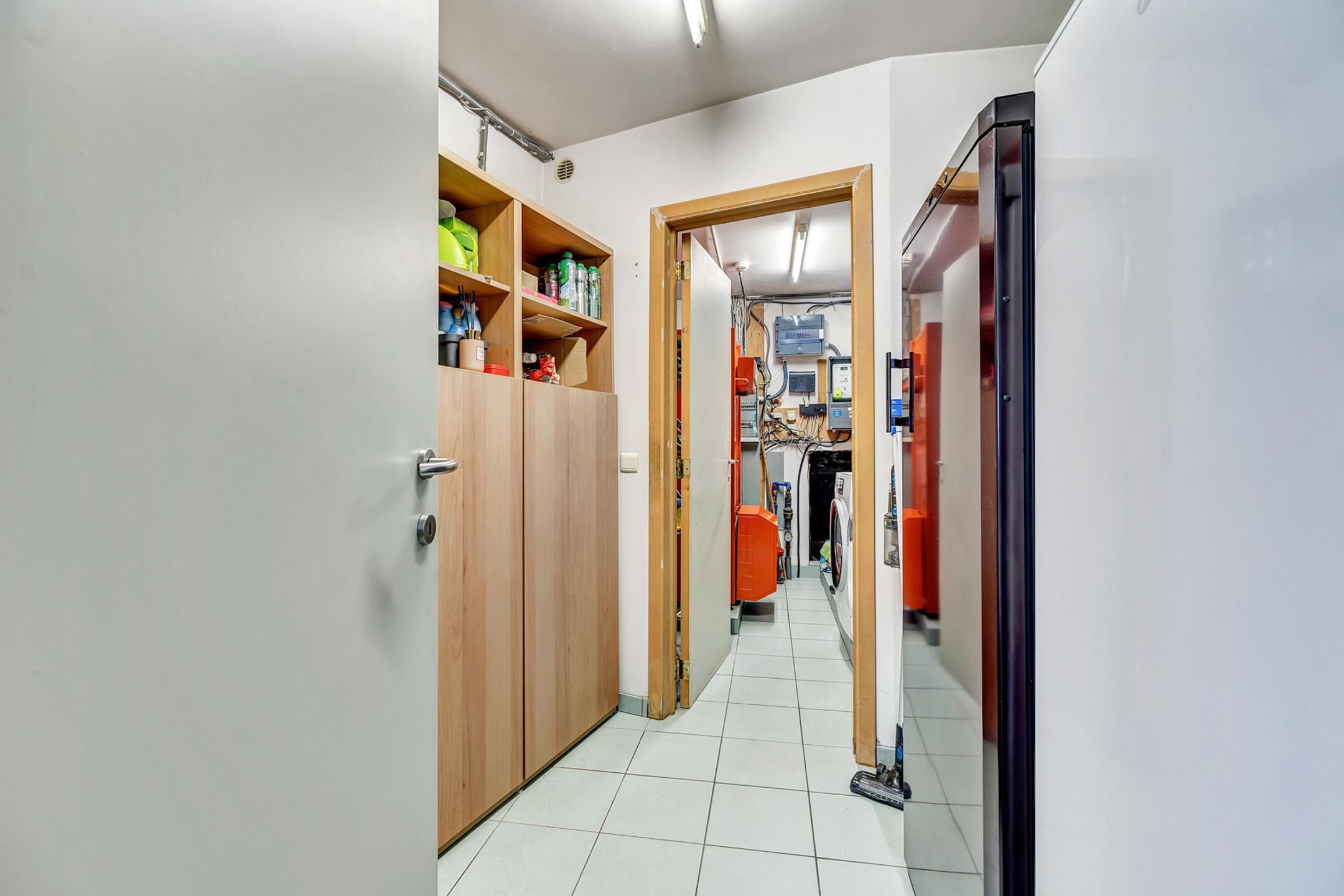 Gezellige, instapklare HOB met garage en tuin foto 25