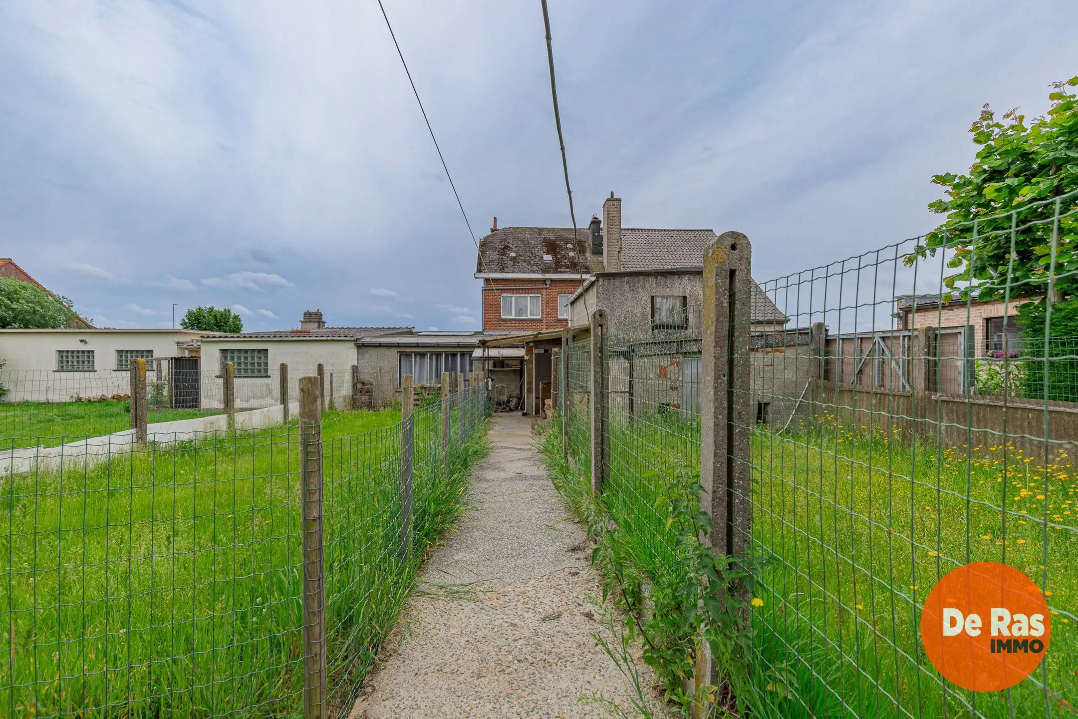 MERE -  Renovatiewoning op een prachtige en rustige locatie foto 4