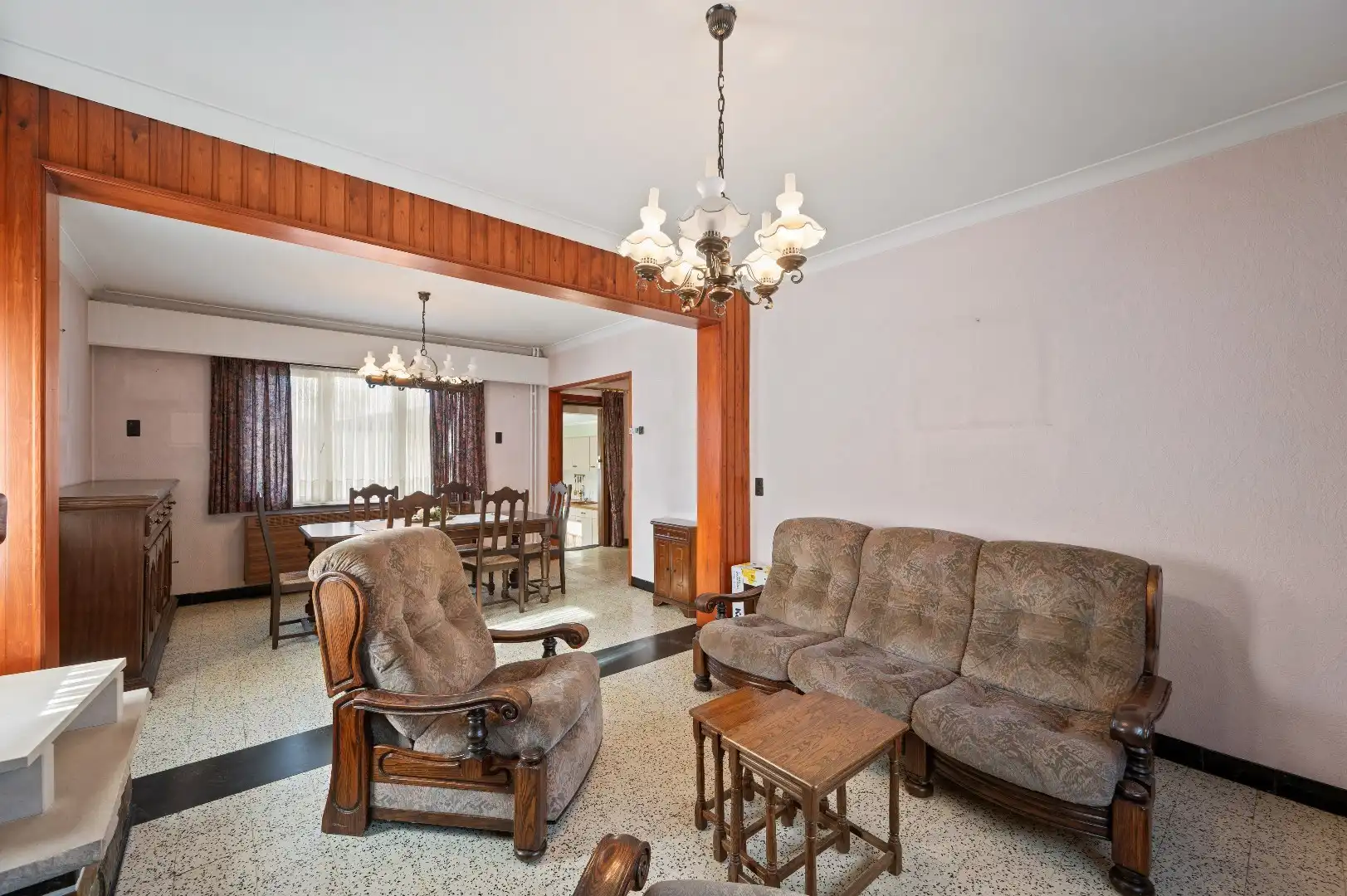 Landelijk gelegen te renoveren HOB op 8a 08ca foto 9