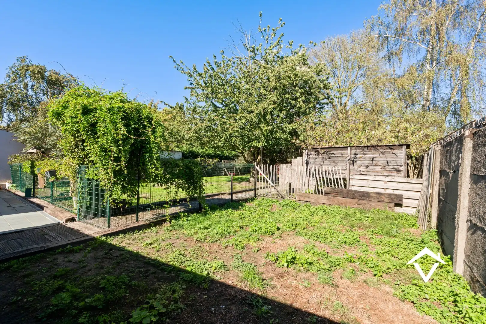 Zeer grote woning te koop in het centrum van Eernegem foto 13