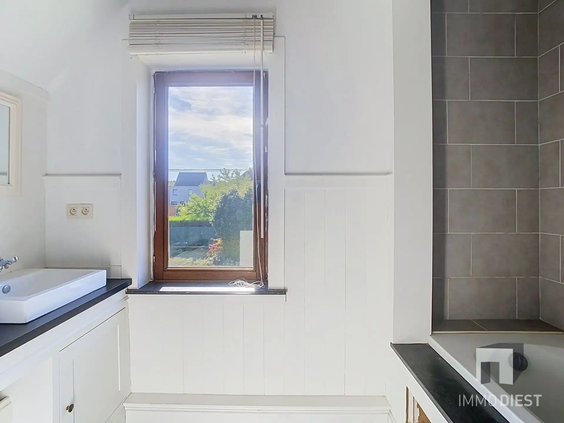 Ruim wonen, rustige omgeving, uitstekende verbindingen  foto 28