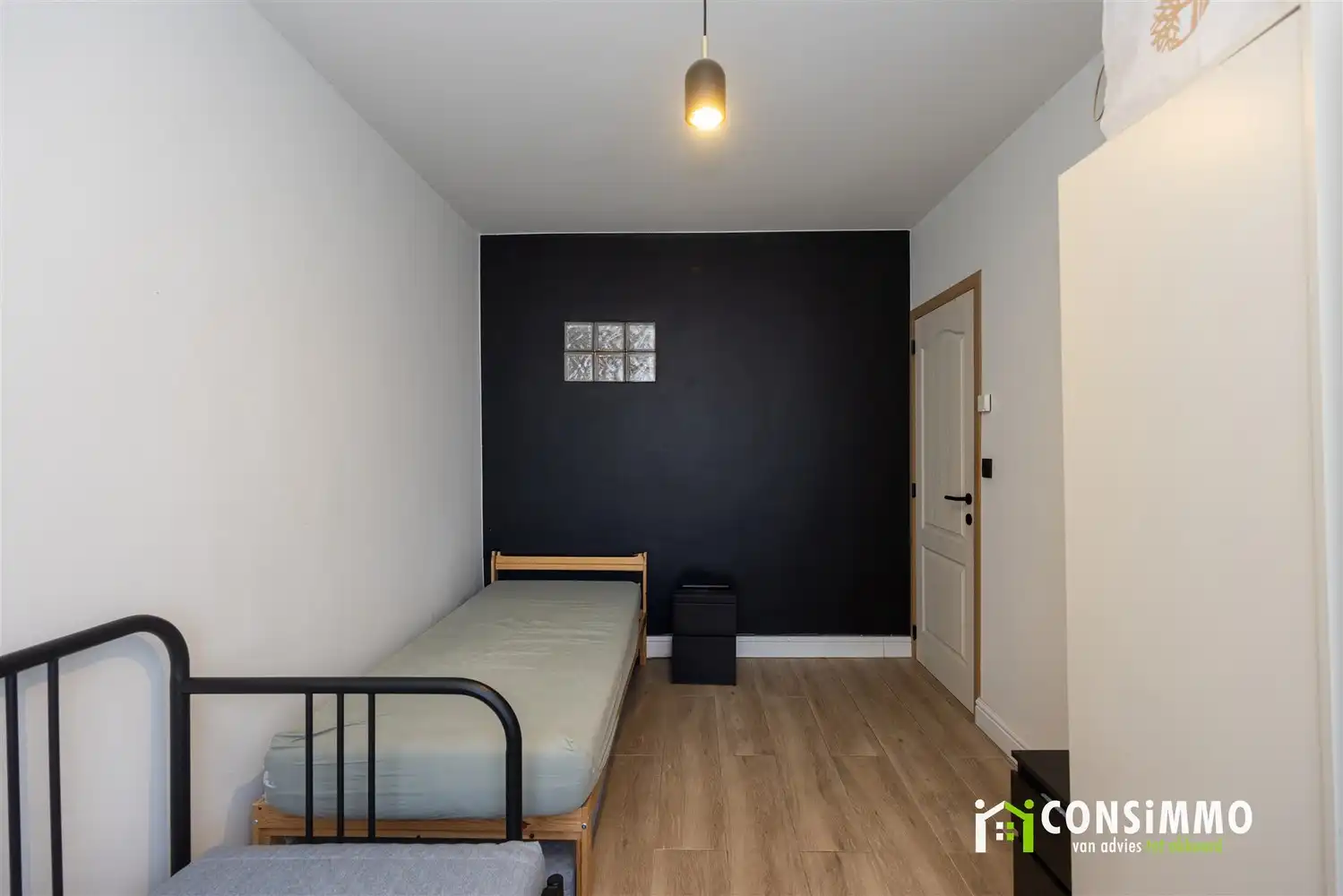 Ruim gerenoveerd appartement op de 19de verdieping met een adembenemend uitzicht over Genk foto 21