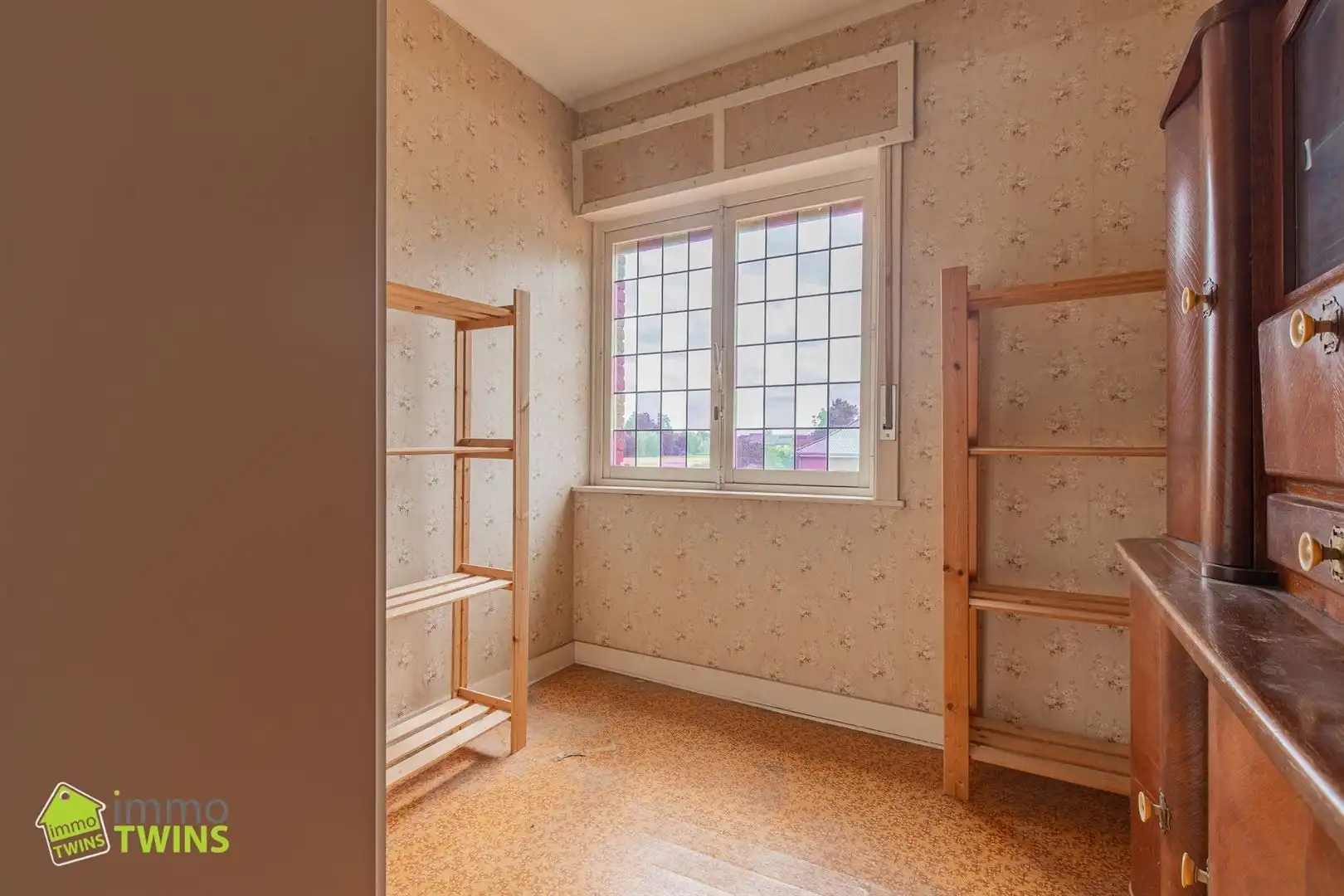 Te renoveren woning met uitweg, garage en tuin te Zele | BEZOEKDAG op afspraak foto 17