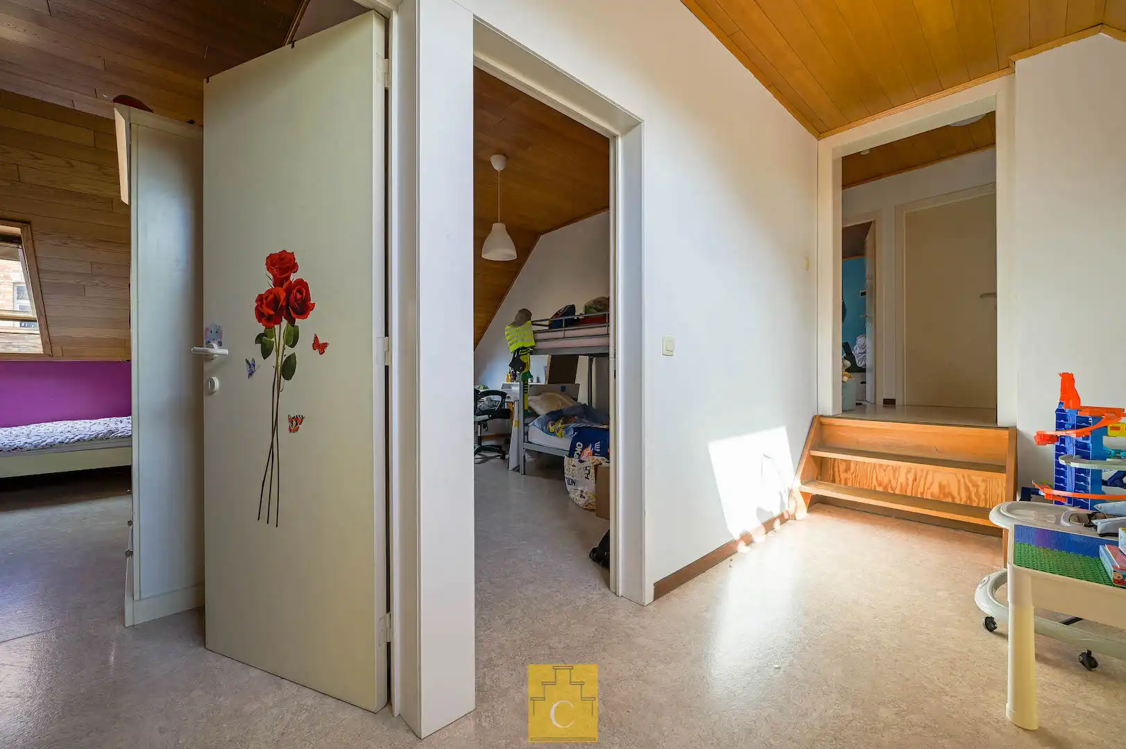 Ruim handelspand met duplexwoonst in het centrum van Loppem foto 30