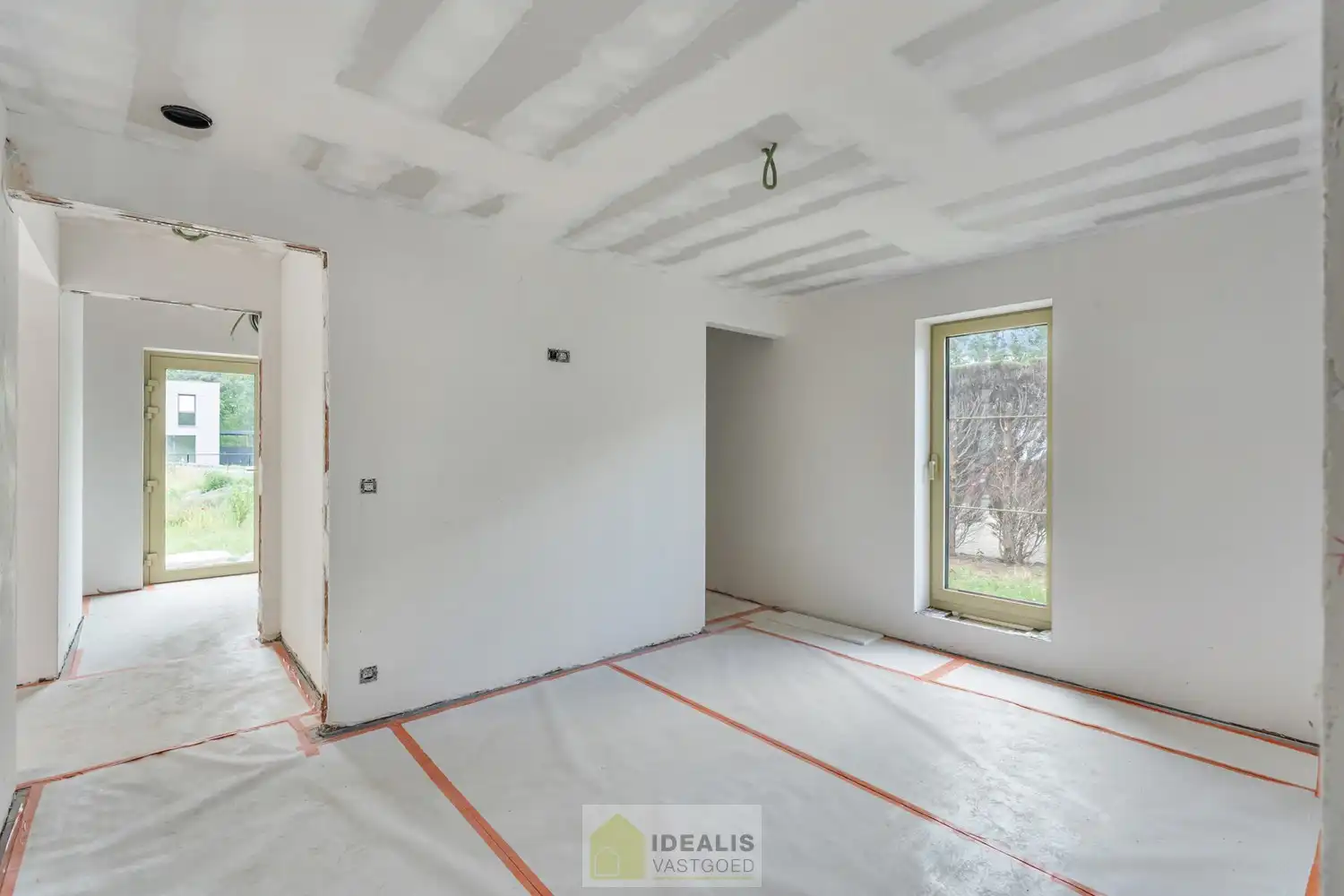 Schitterend volledig vernieuwde woning met 3 ruime slaapkamers foto 28