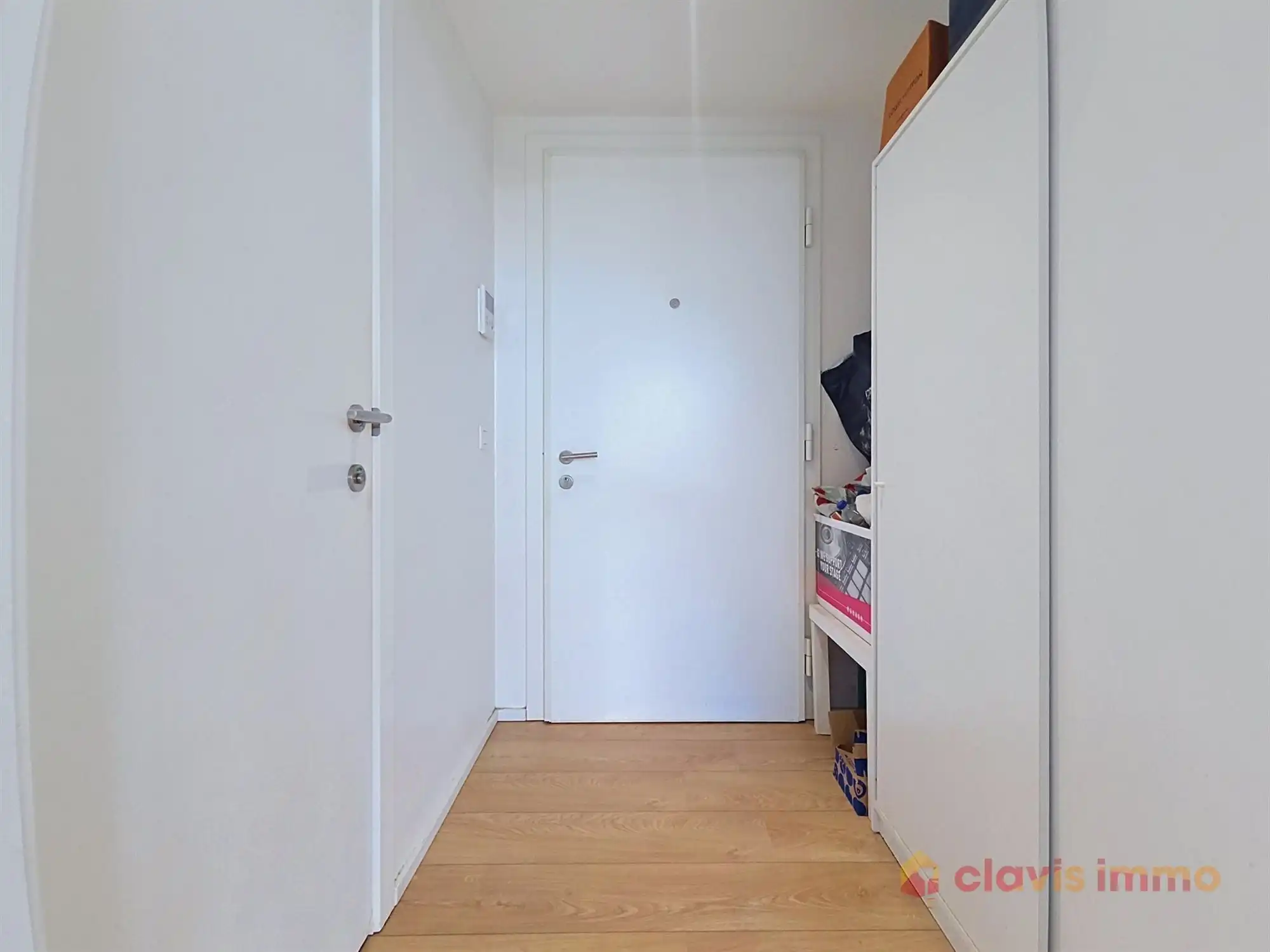 Appartement met terras en parking foto 26