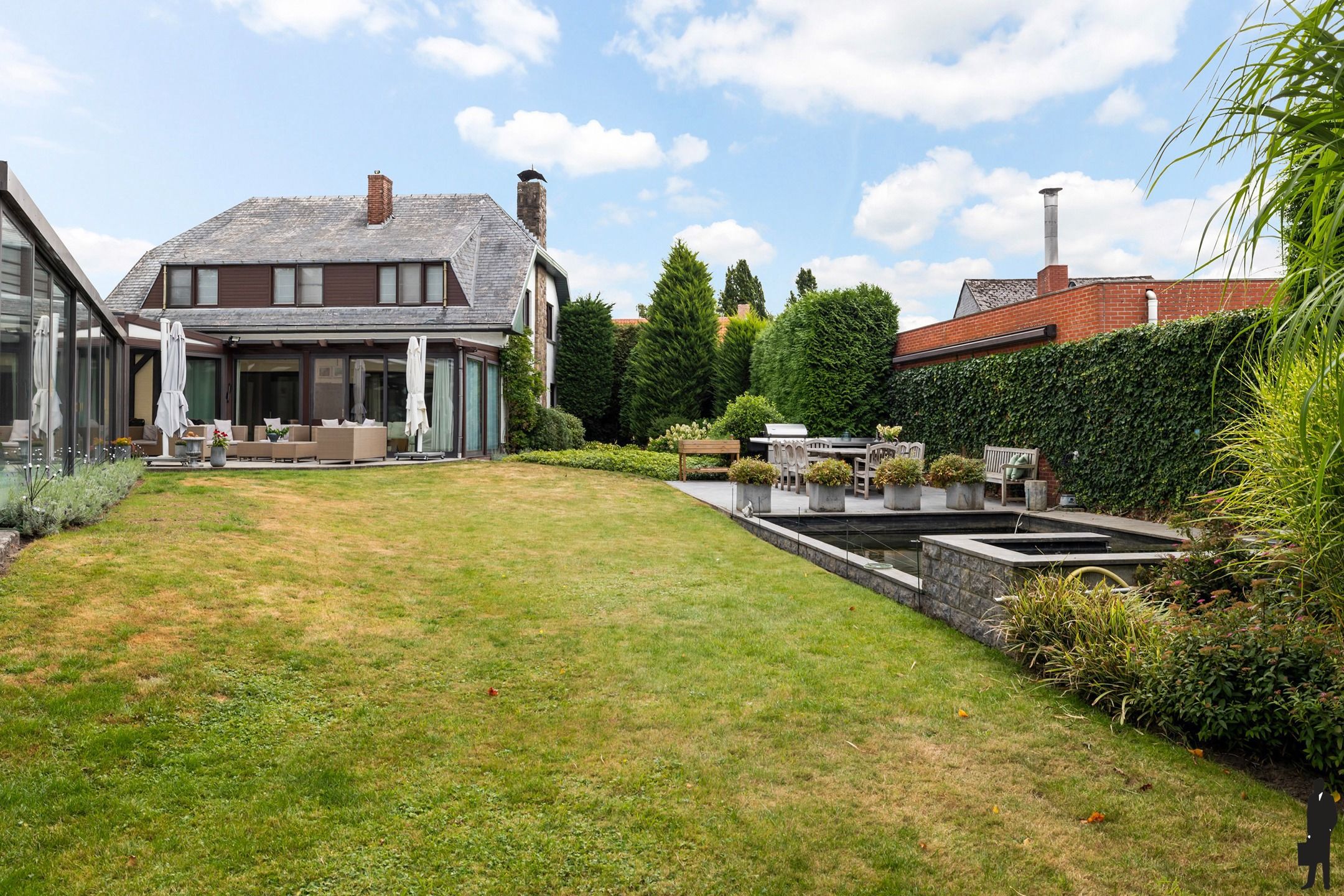 Villa met binnenzwembad, royale tuin en perfecte ligging foto 31