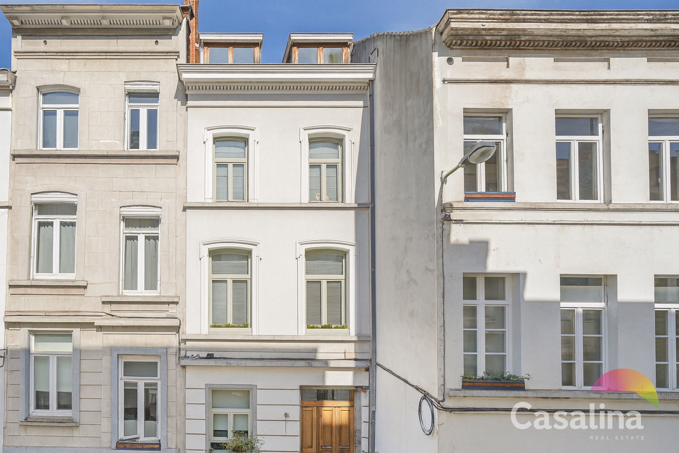 Prachtige eengezinswoning foto {{pictureIndex}}