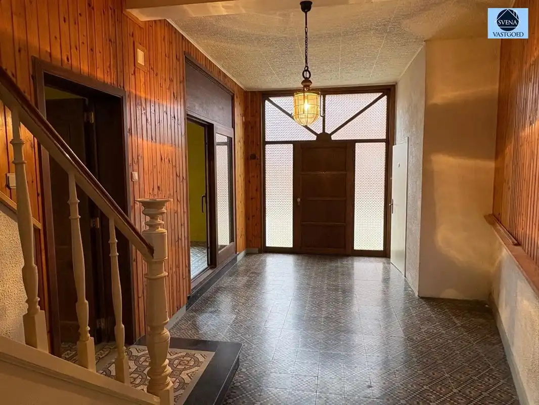 TE RENOVEREN GESLOTEN BEBOUWING foto 2