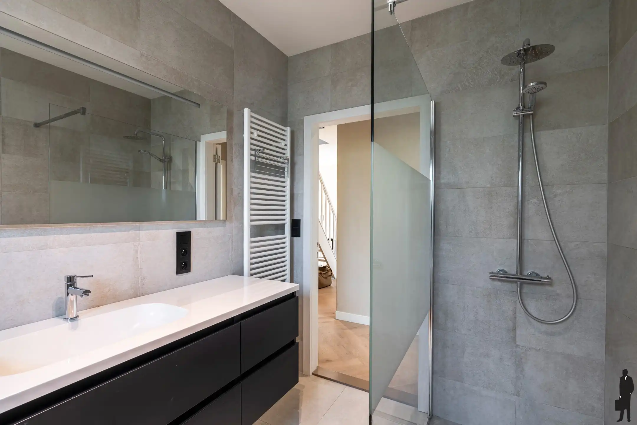 luxe afgewerkte vrijstaande woning op 842 m² in Poppel. foto 15