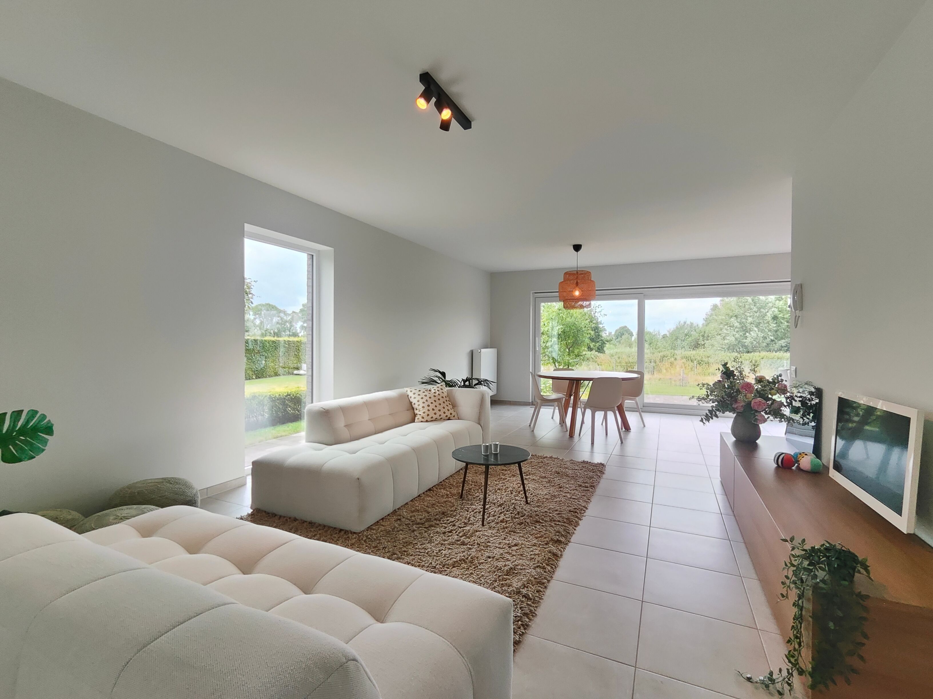 *Nieuwbouw half-open woning te koop vlak aan de duinen te Oostende! foto 4