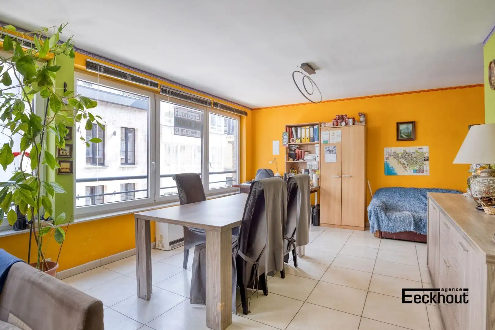 Ruim (100 m²) & instapklaar appartement (bouwjaar 2009) in het centrum van Oostende! foto 2