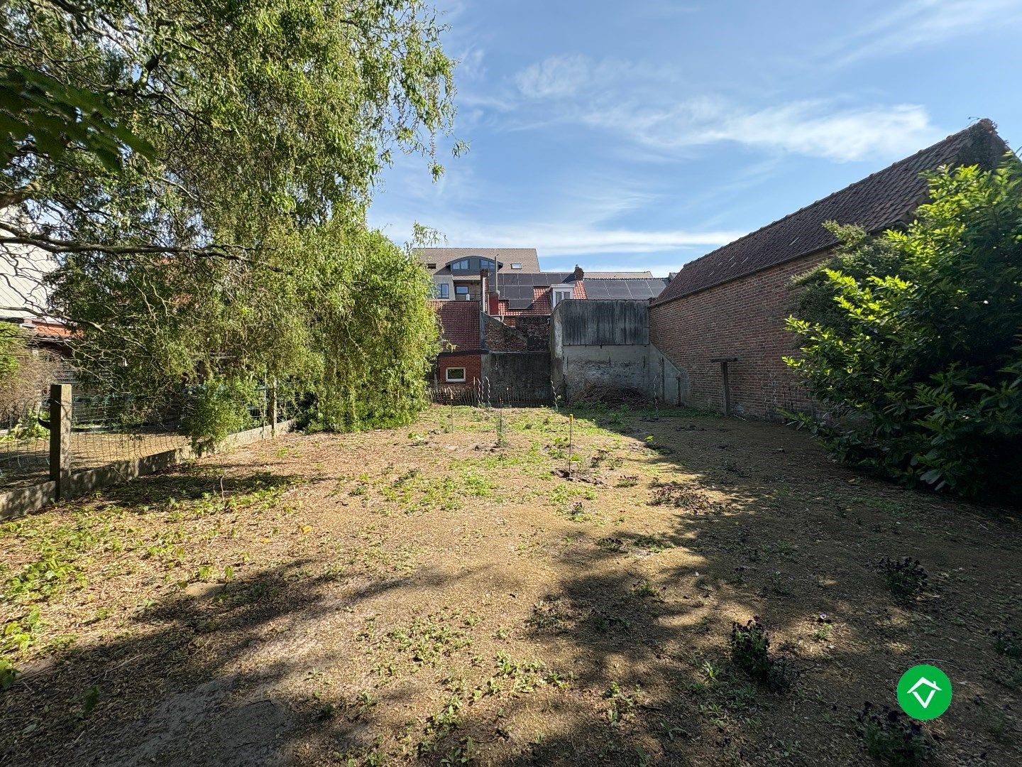 Unieke ruime eigendom op 10a grond met voormalige handelsruimte in centrum Koekelare foto 10