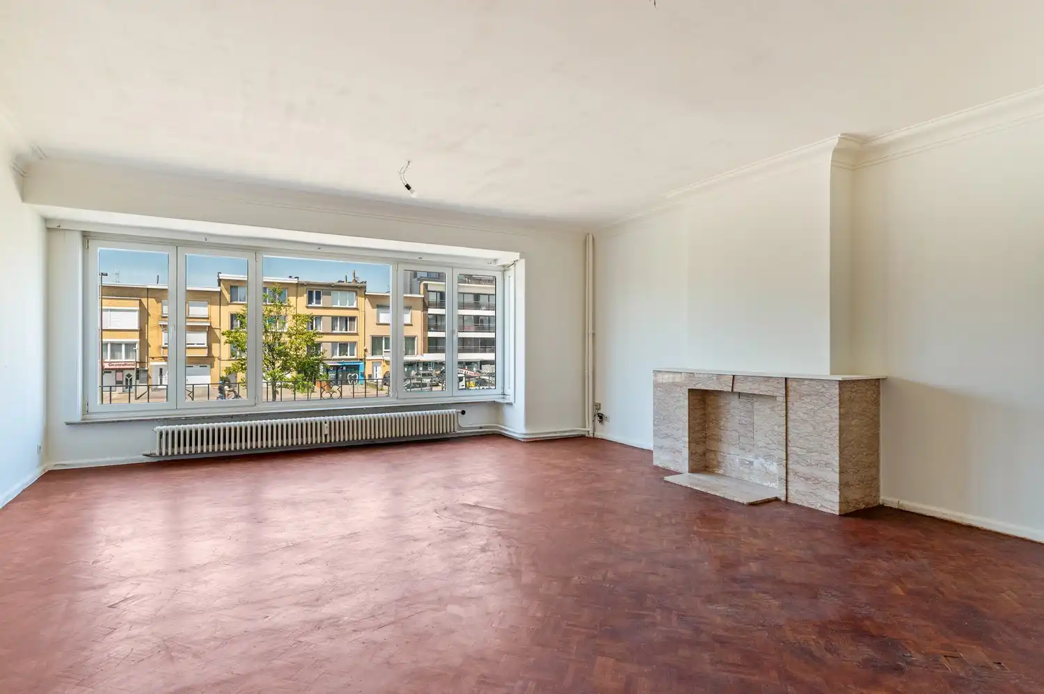 Ruim appartement met terras! foto 3