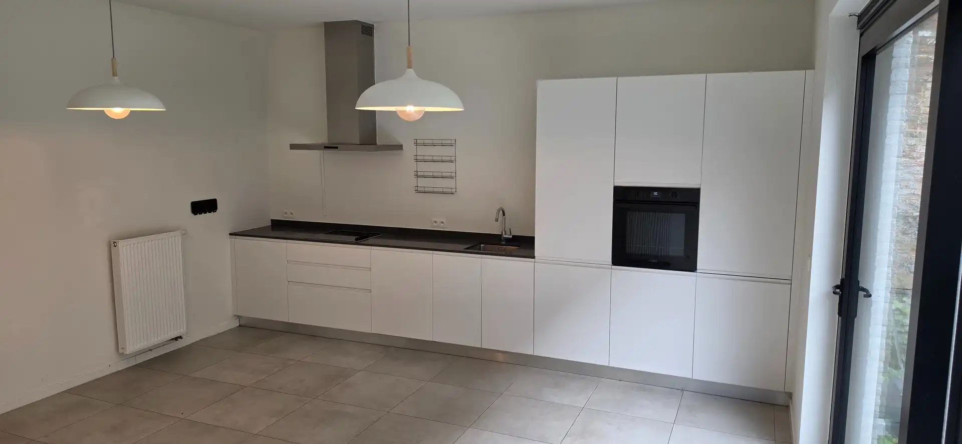 Ruime stadswoning met 3 slaapkamers, privétuin en ondergrondse staanplaats in Antwerpen foto 12