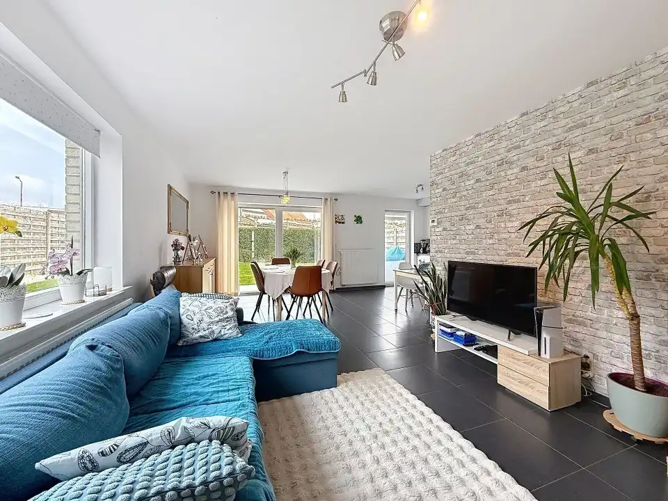 Recente half-open woning nabij centrum Staden foto 5