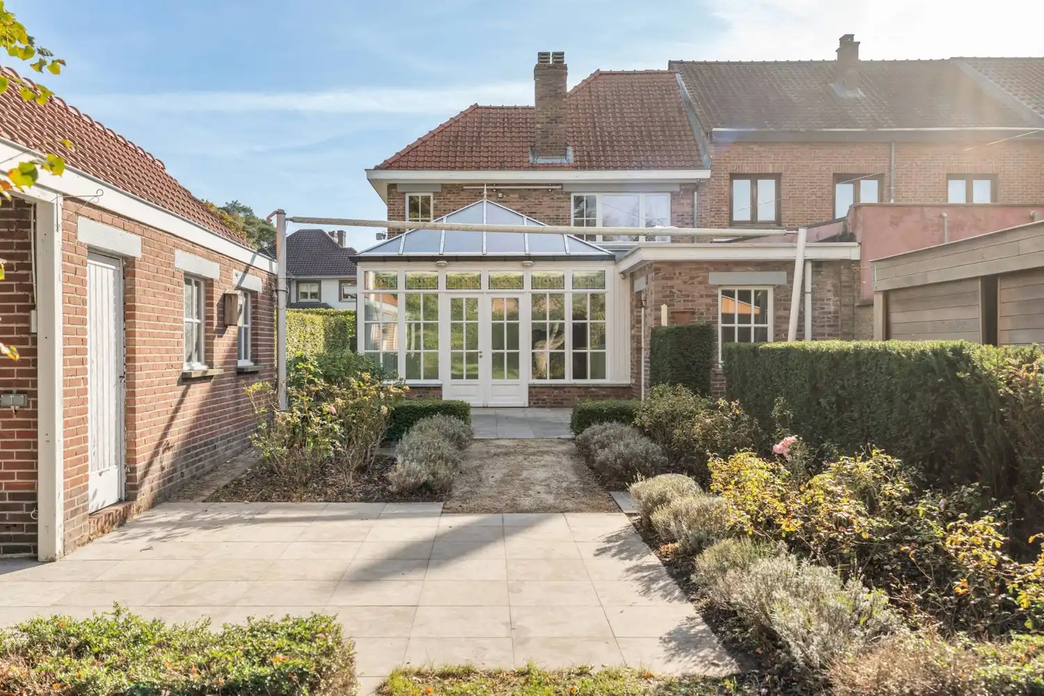 Karaktervolle woning met authentieke charme en lichtrijke tuinkamer! foto 10
