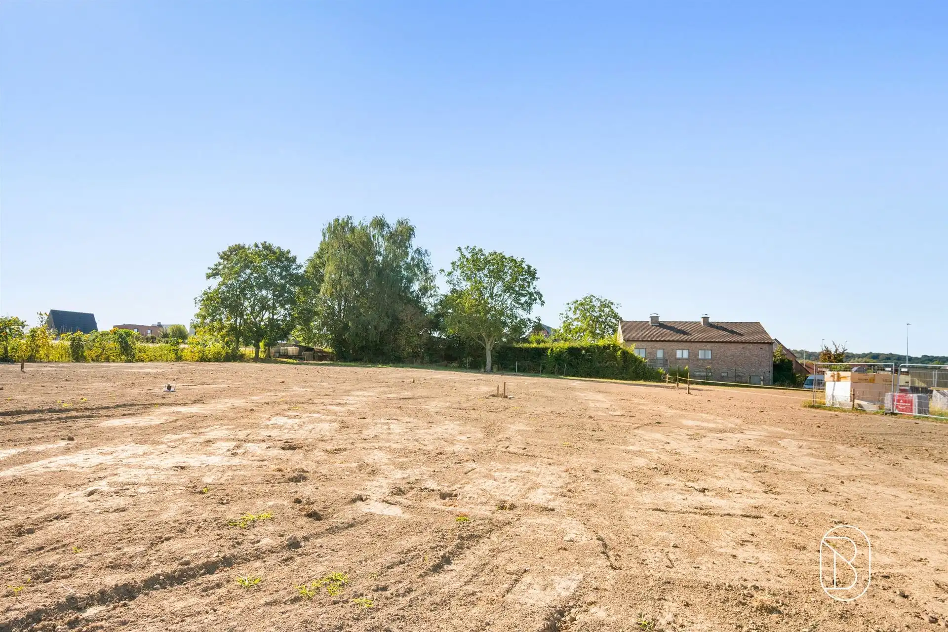 Bouwgrond van ruim 1.000 m² in groene omgeving foto 3
