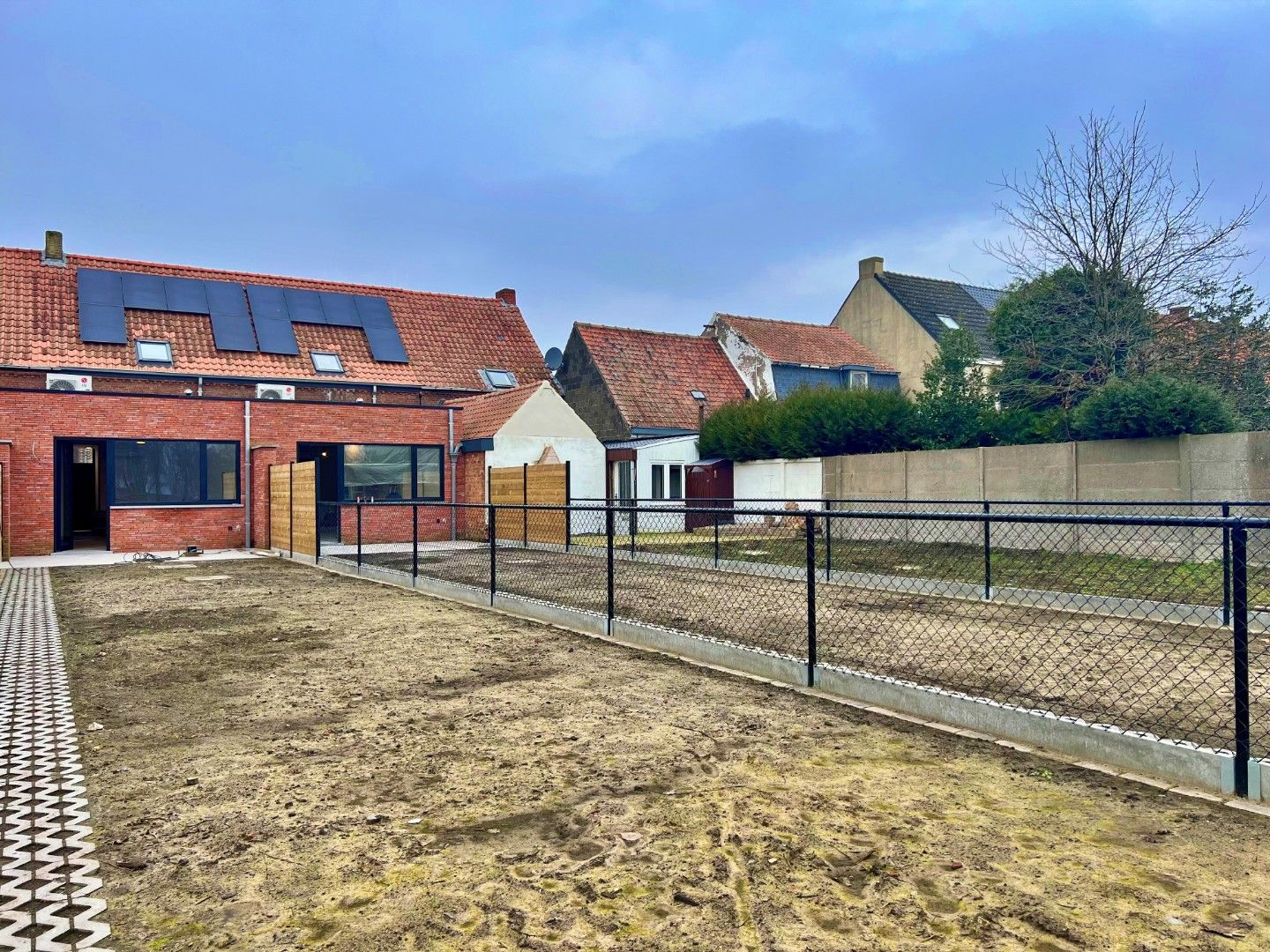 Duurzame en comfortabele woning met tuin en private parkeerplaats foto 17