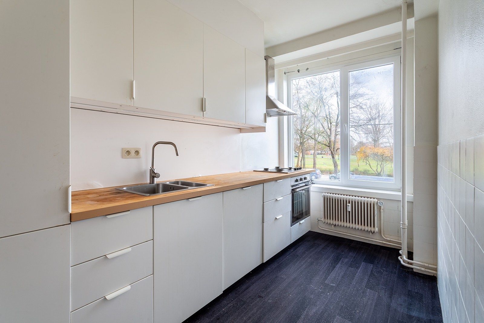 Modern en goed onderhouden appartement (90 m²) met twee slaapkamers foto 8