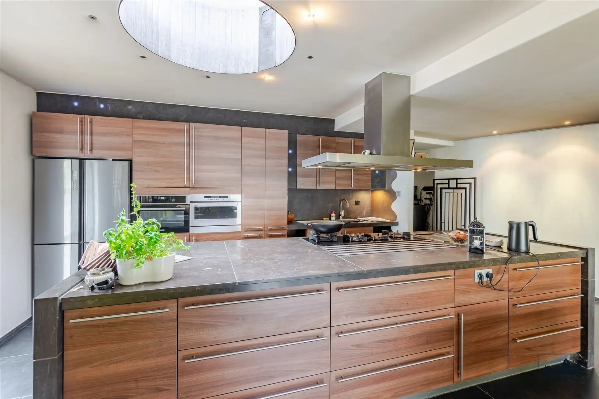 Unieke opportuniteit: handelspand met woonfunctie te koop in Wetteren foto 11