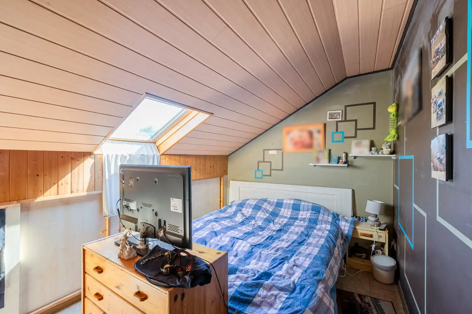 Open bebouwing met ruime tuin en tal van mogelijkheden foto 17