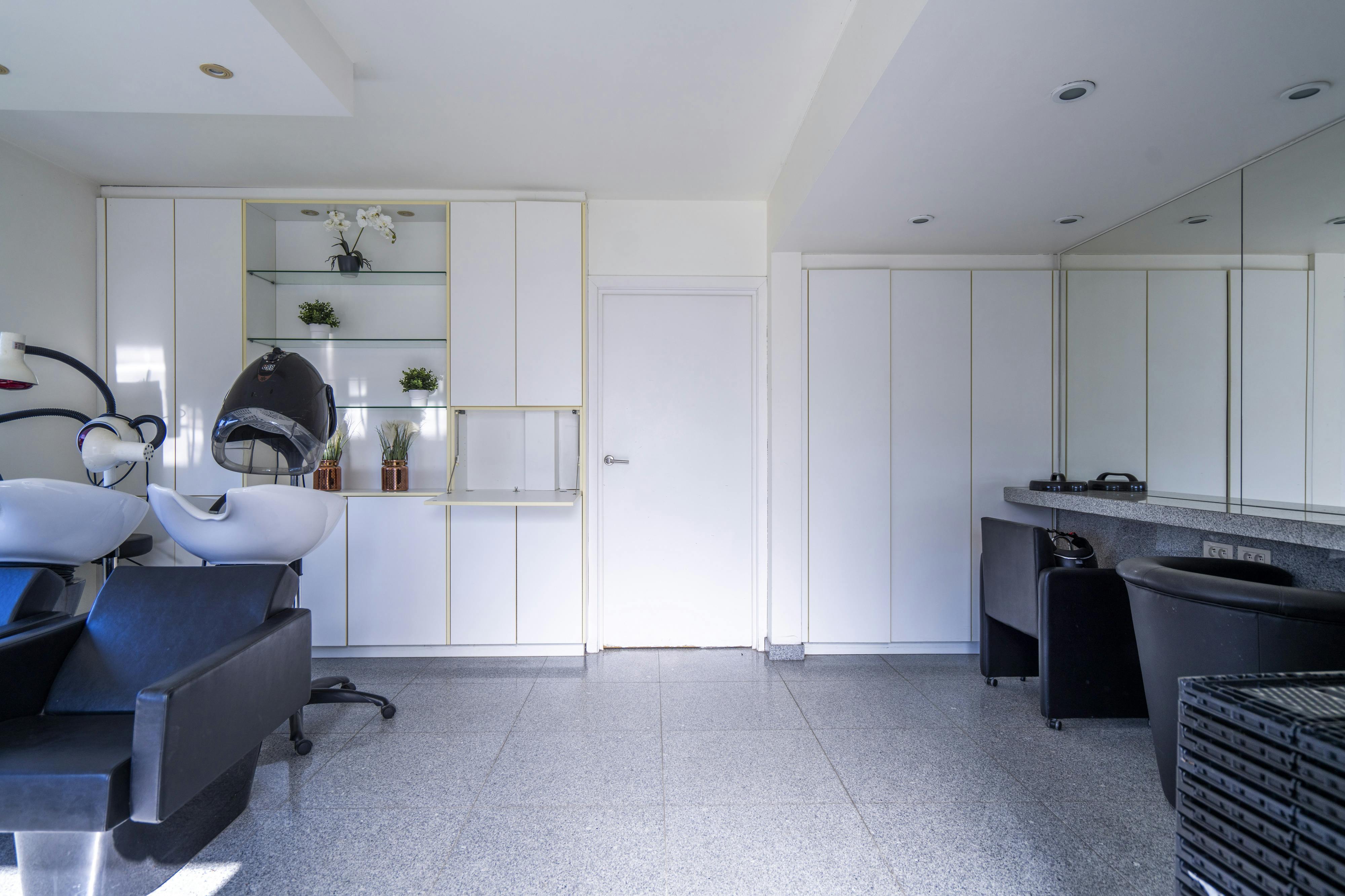 Instapklare gezinswoning met 4 slaapkamers op Hoog Kortrijk foto 11