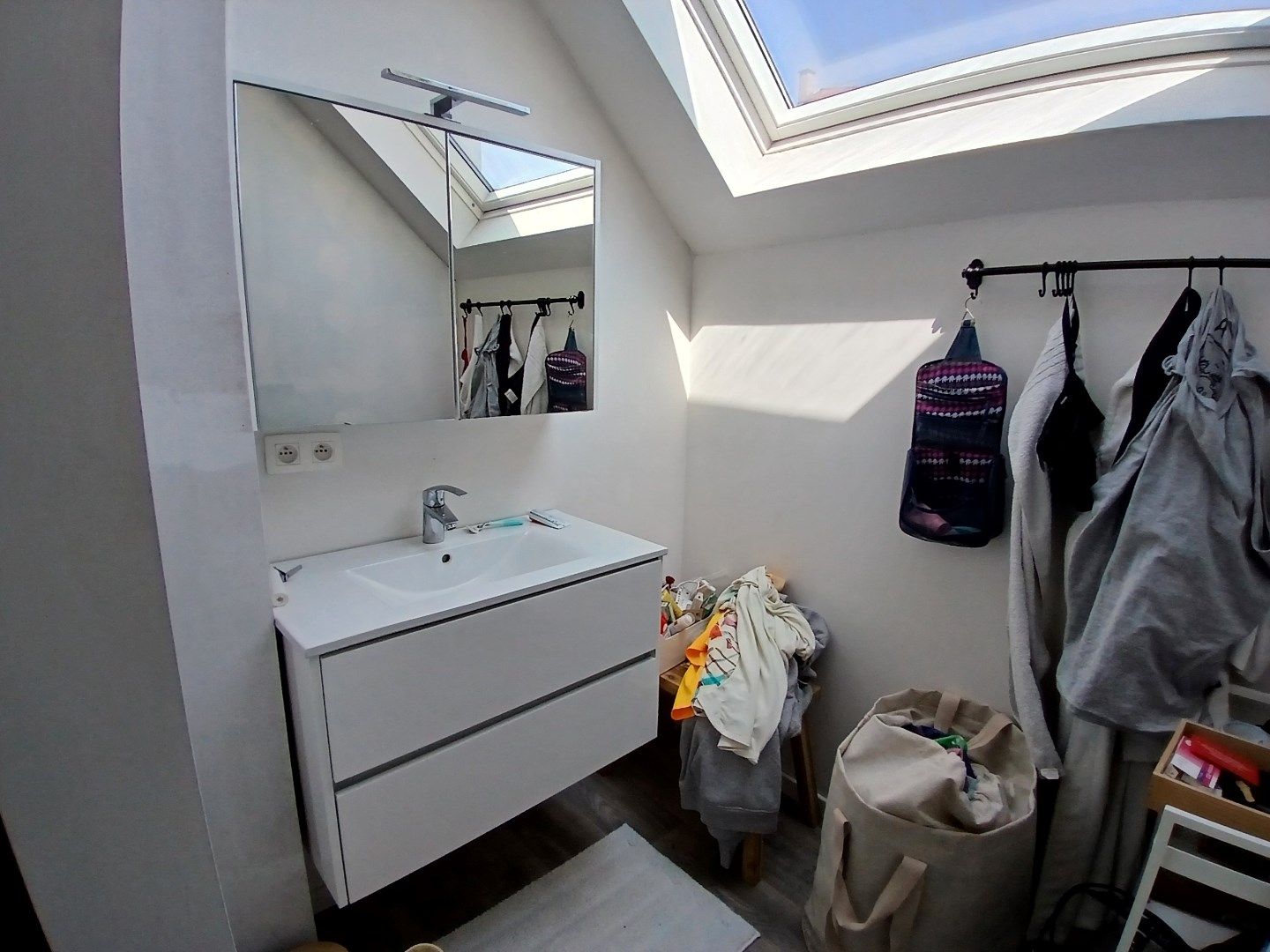 Moderne, lichtrijke woning met twee slaapkamers  foto 7