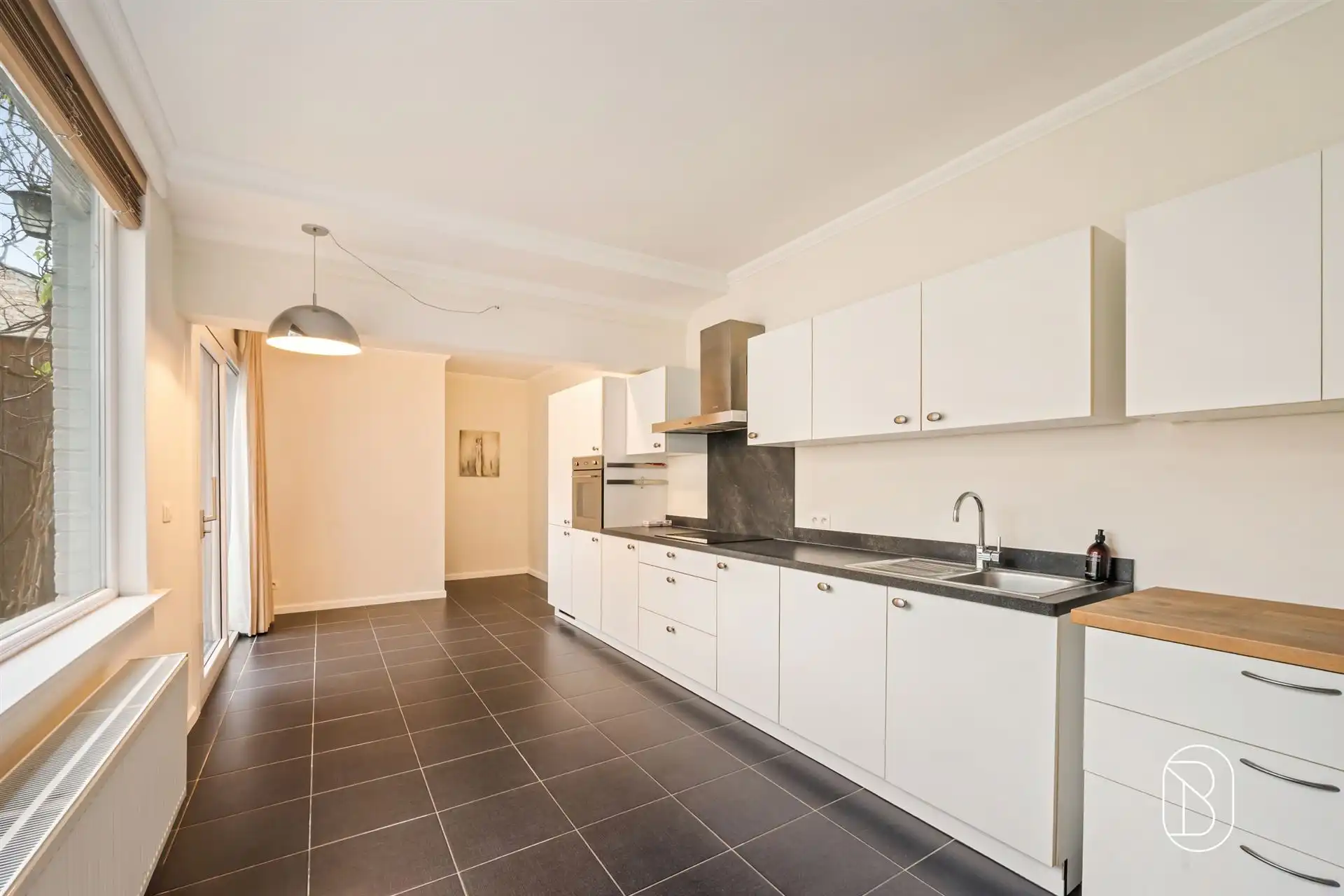 Ruime art-decowoning met 5 slpk & gezellig stadsterras foto 9