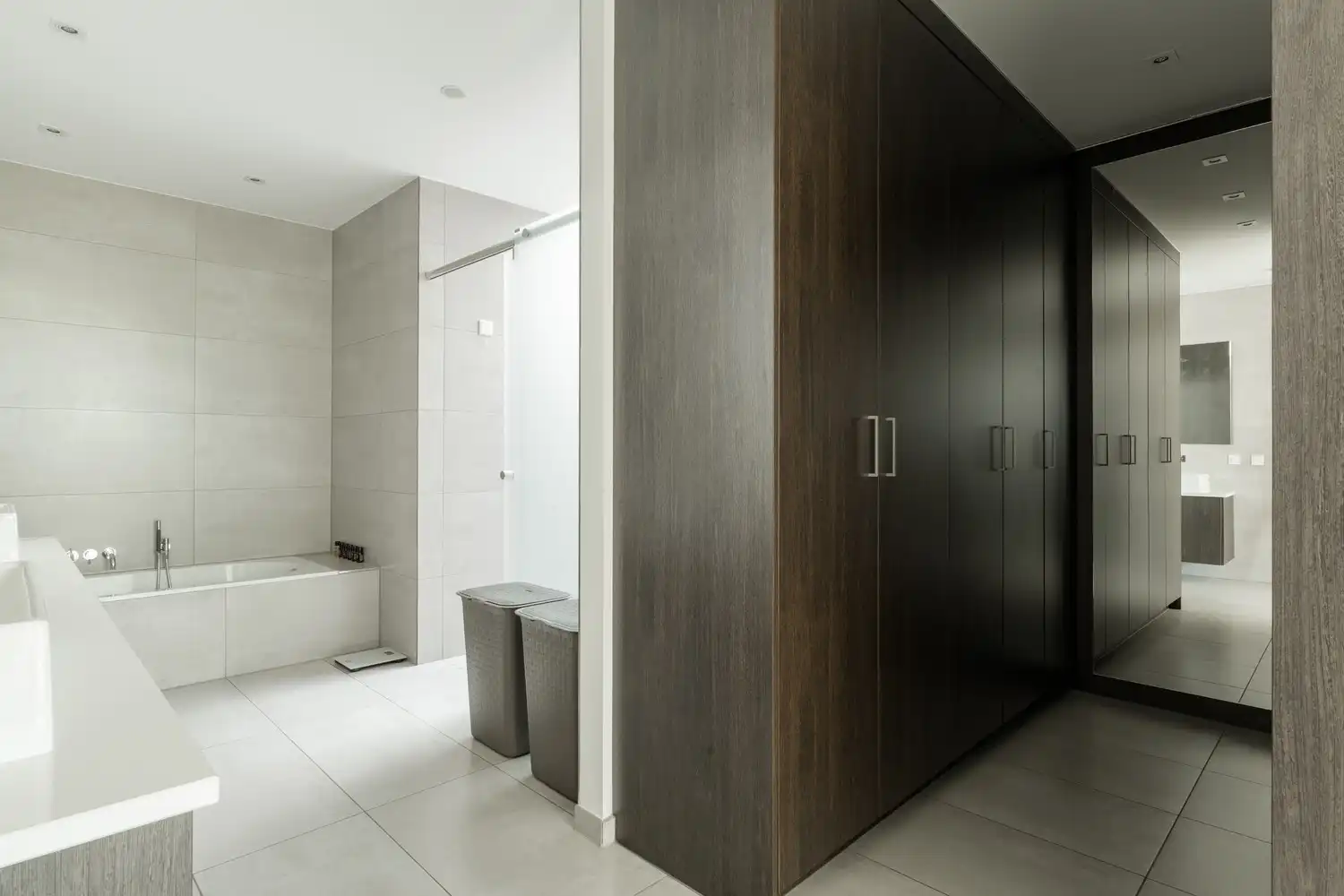 Exclusief penthouse van 234 m² met 195 m² aan terrassen in hartje Overpelt foto 28