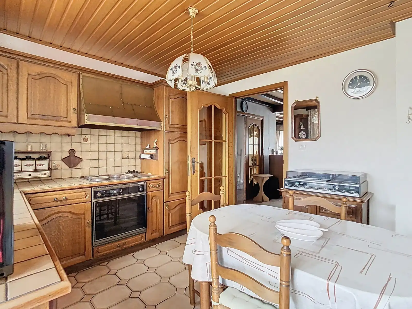 Ruime Woning met 3 SLPK, Tuin én Garage! foto 6