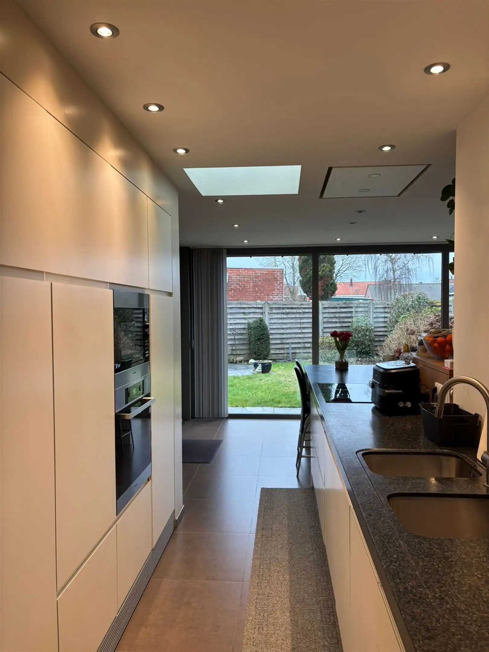 Halfopen bebouwing met 3 slpk's foto 5