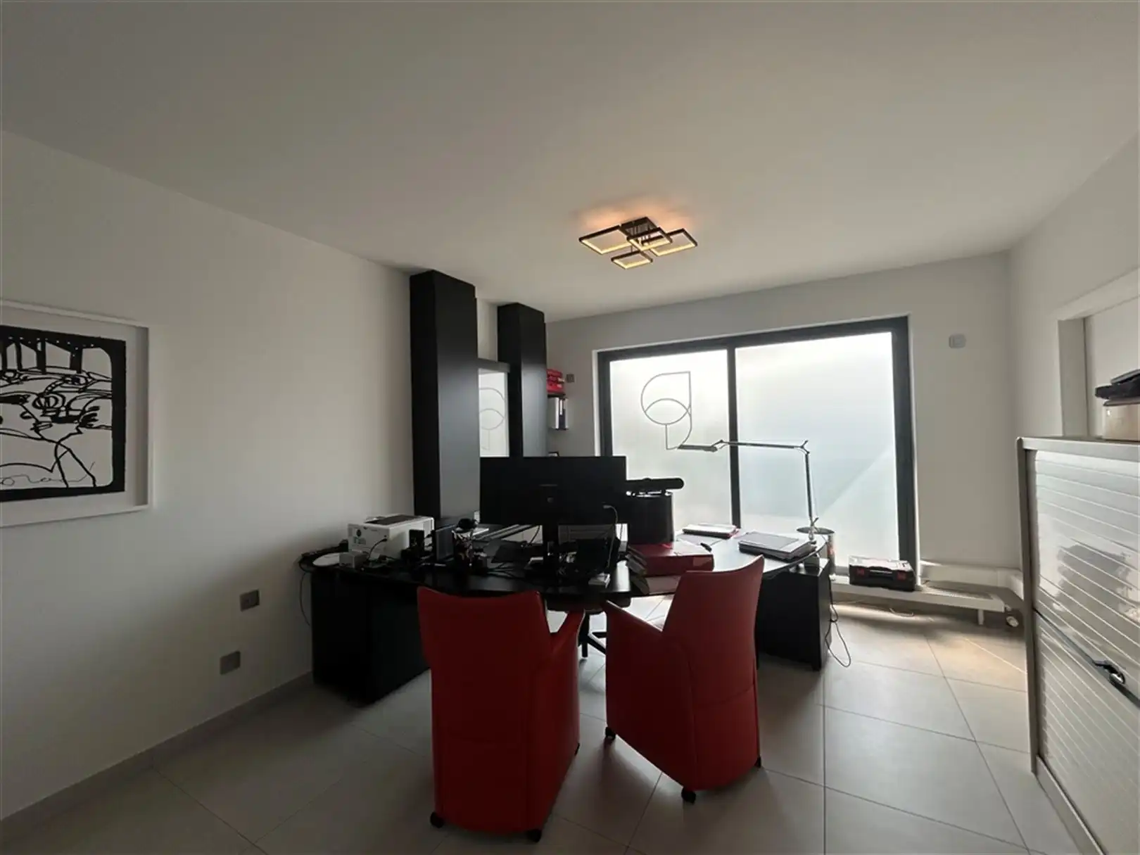 Kantoorgebouw foto 10