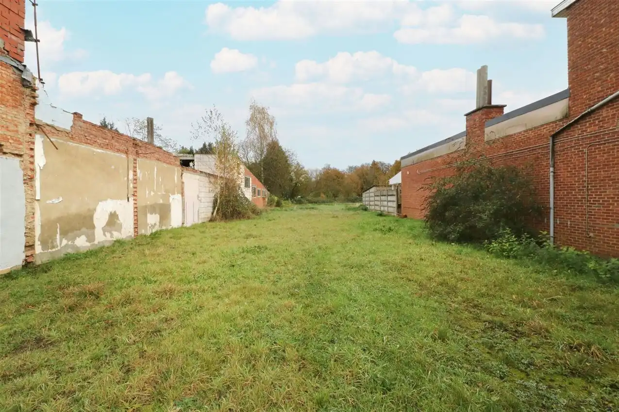 Met agrarisch uitzicht achteraan foto 12