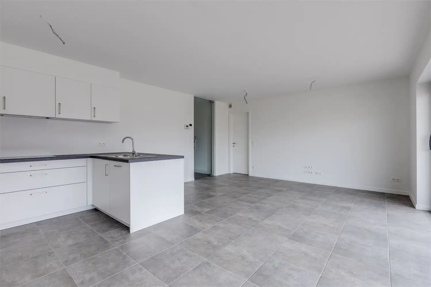 Recent appartement met 2 slpkrs en terras in hartje Putte foto 6