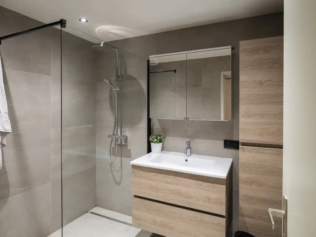 Instapklaar 2-slaapkamer appartement (ca. 100 m² ) op korte fietsafstand van Gent centrum foto 12