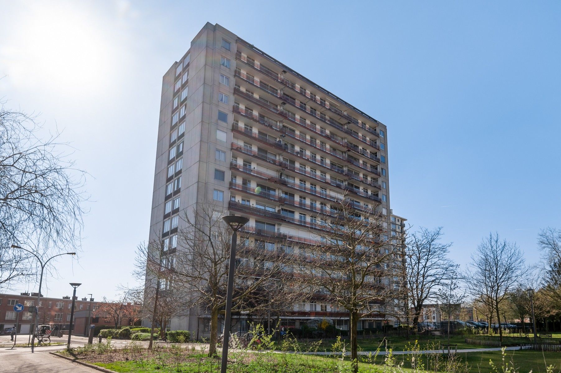 Appartement met 3 slaapkamers, terras en autostaanplaats te Berchem foto 15
