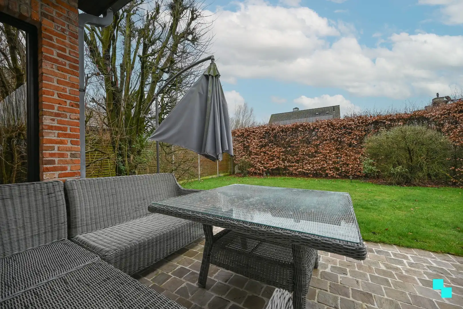 Ruime gezinswoning in doodlopende straat te Izegem foto 16