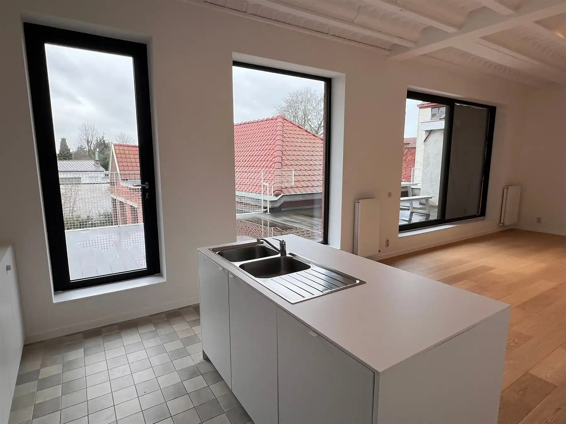 Gezellig appartement 3 slaapkamers en dakterras foto 4