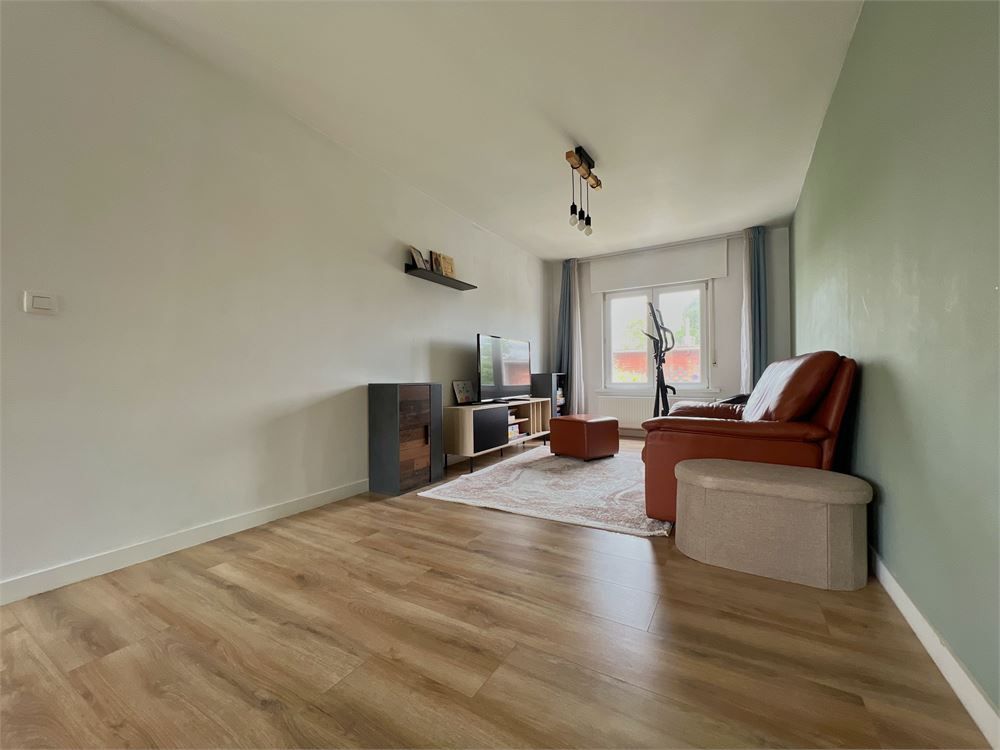Instapklare, lichtrijke eigendom (2 slpk) op topligging! foto 3